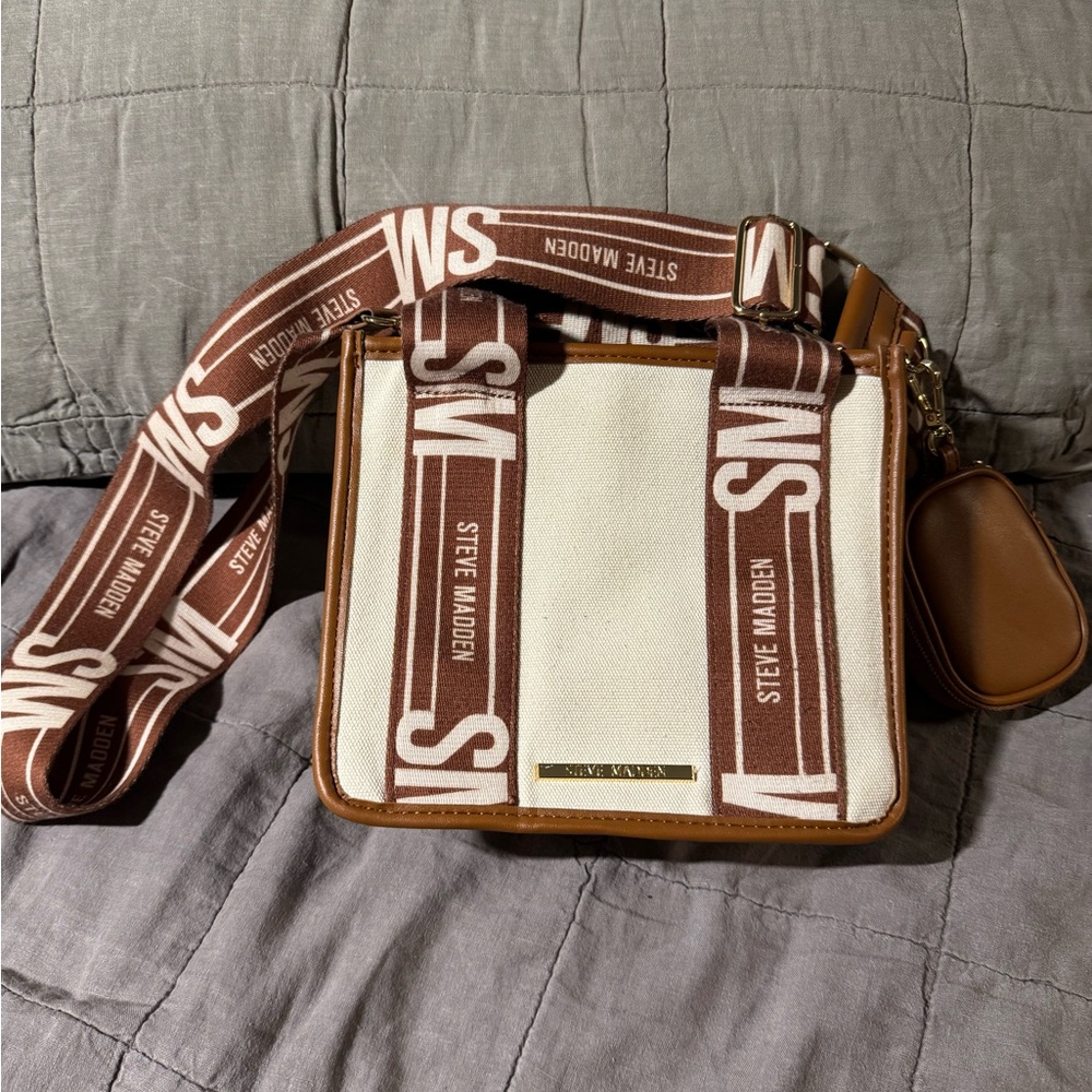Steve Madden Tan and Cream Convertible Tote/Crossbody Bag with change purse